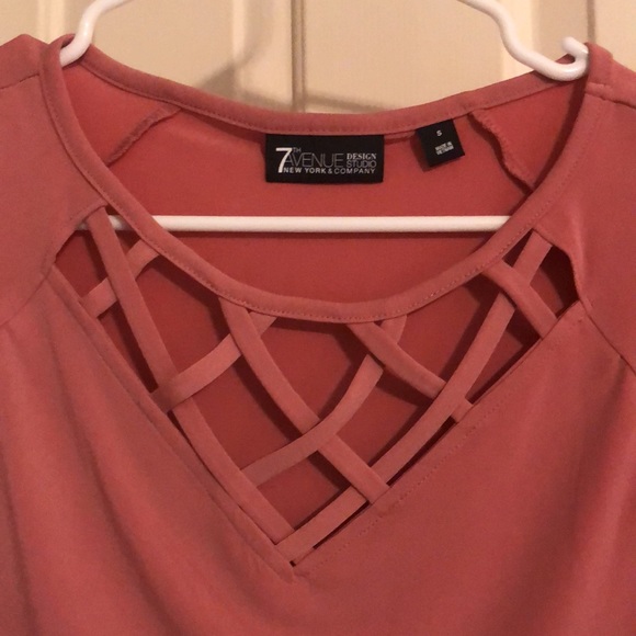 New York & Co 7th Ave Cut-Out V-Neck Blouse - Picture 2 of 3